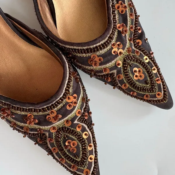 VTG Y2K Beaded Sequin Pointed Toe Chocolate Brown Kitten Heel Mule Size 6.5 - Image 3