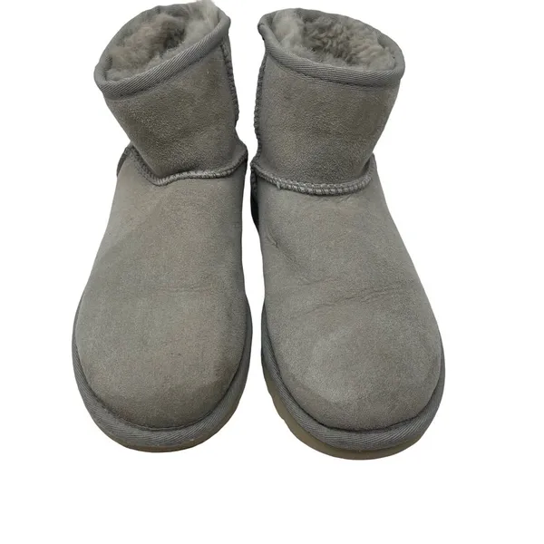 Ugg classic mini boots in grey campfire sz 5 - Image 2