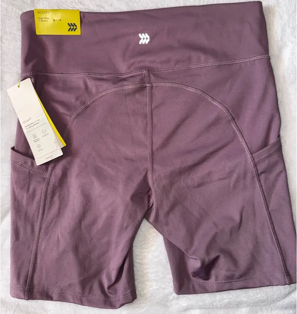 All in Motion Shorts Athletic Women’s - Image 3