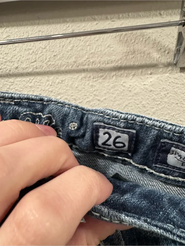 Miss Me Jean Shorts Size 26 - Image 3