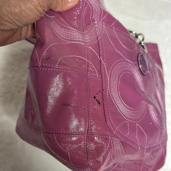 Coach Pink Tote Bag with Signature Design - Image 11
