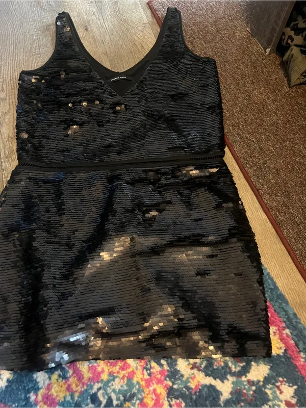 Andrew Marc black full sequin mini dress s/m - Image 3