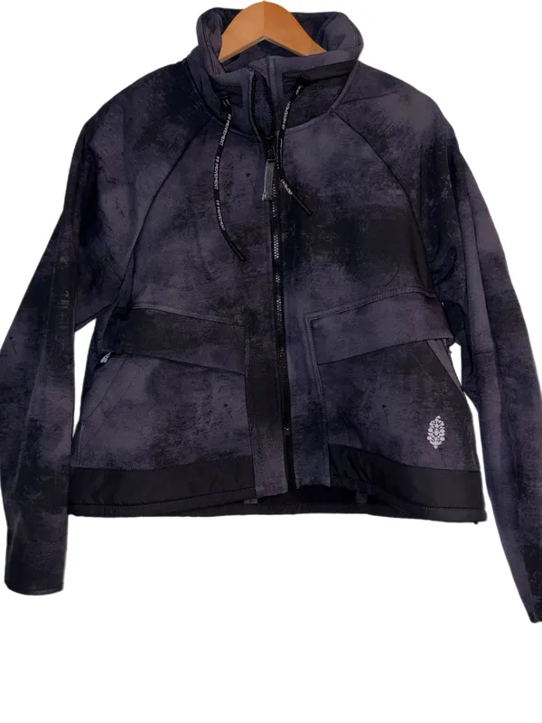NWT Free People Movement Canyon Crushin' 2.0 Jacket Medium Black - Image 4
