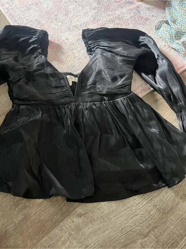 Entro small black top - Image 7
