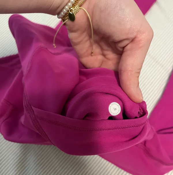 Pink Lululemon Leggings 25" - Image 3