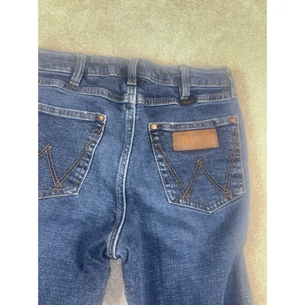 Women's Wrangler Retro Flare Jeans 27x32 High Rise Trouser Boot Cut Raw Hem - Image 7
