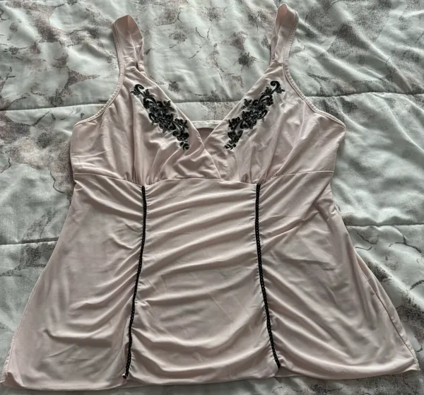 Pink Embroidered Babydoll Boho Pajama Top, size M - Image 10