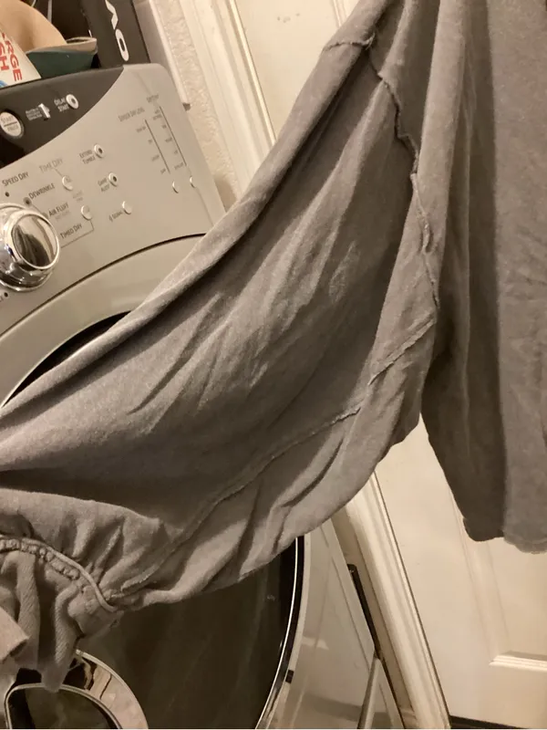 We The Free Washed Gray Distressed Cropped Long Sleeve Top - Image 5
