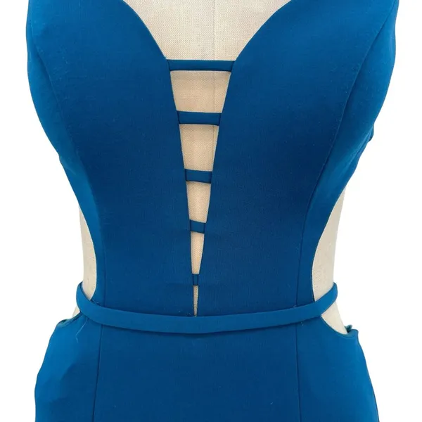 La Femme Blue Cut Out Side Slit Gown Dress Prom Formal Size‎ 4 - Image 3