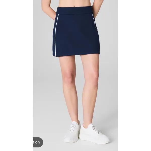 SPANX AirEssentials Pique Skort Timeless Navy size Medium NWT - Image 7