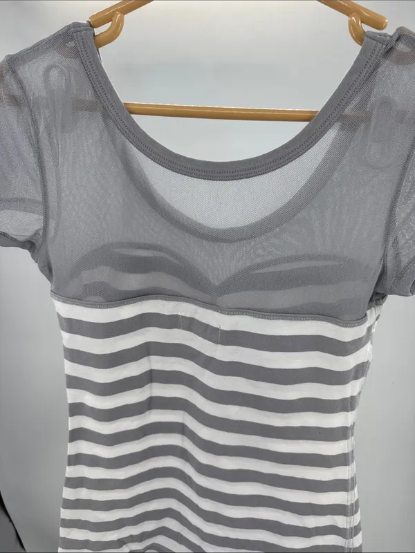 Hollister White Gray Striped mesh fitted Women’s Top rockabilly punk L going out - Image 3