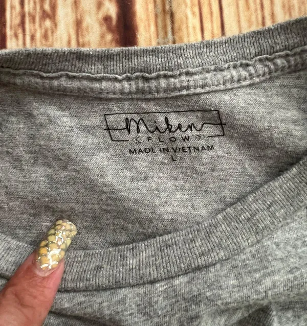 Flow Women’s Short Sleeve Crew Neck Crop Top Gray Size Large - Image 7