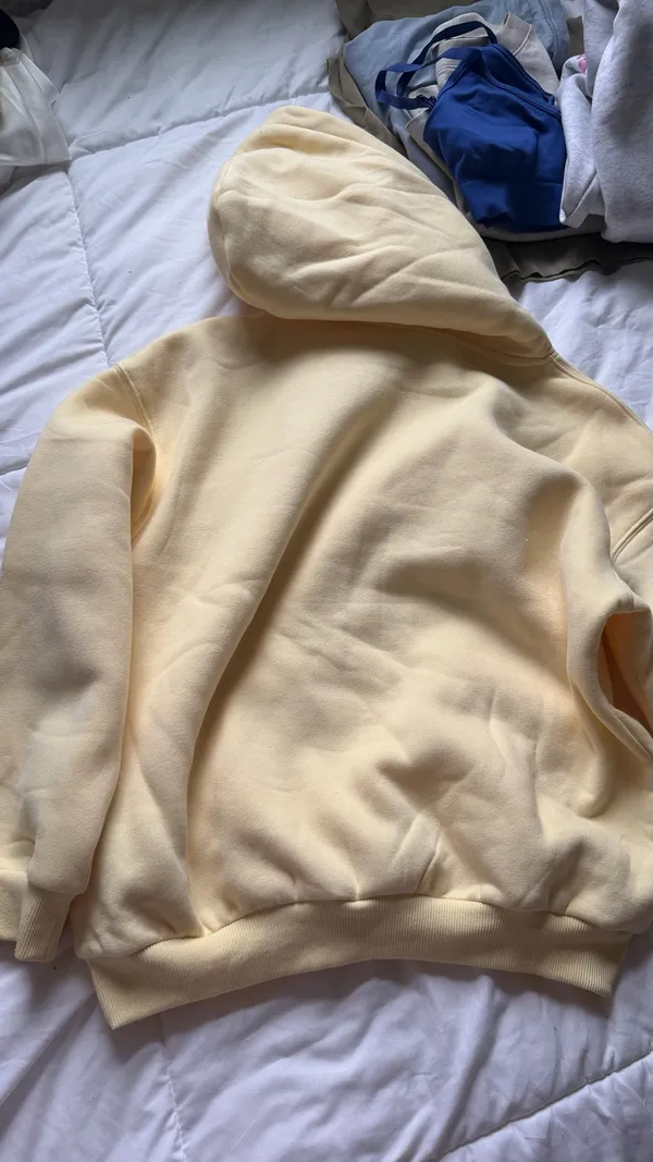 Comfrt hoodie Yellow Size XL - Image 4