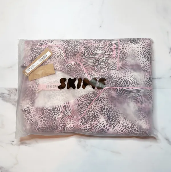 NWT Skims Sleep Long Sleeve Button Up Set - Image 3