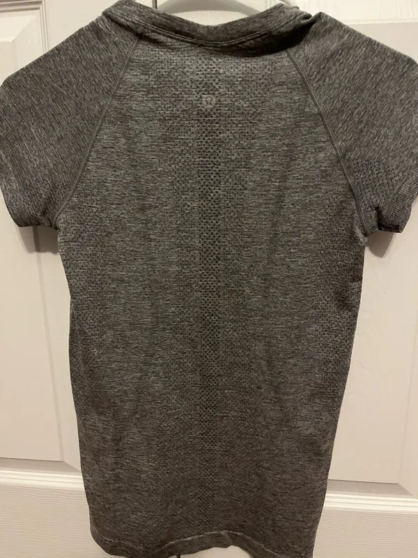 Lululemon Swiftly Tech - Image 2