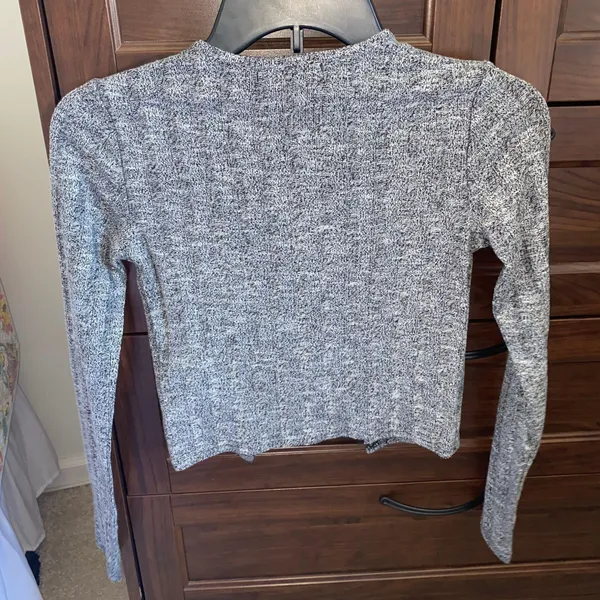 Forever 21 Sweater - Image 2