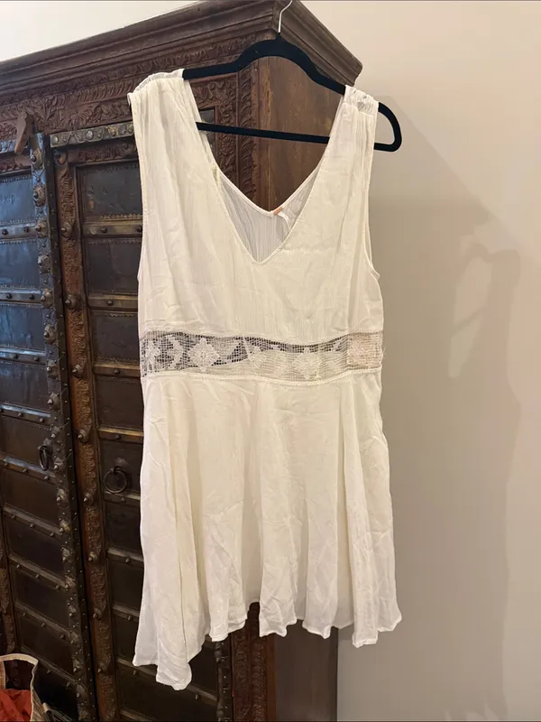 Free People summer feeling dress NWT - Image 2