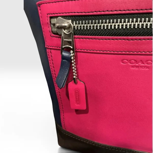 Coach Legacy Leather Duffle Crossbody Bag 19845 Navy‎ Pink Colorblock Rare Strap - Image 2