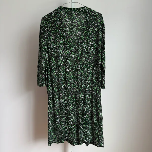 And other stories size L stained glass, green midi‎ dress size - Image 7