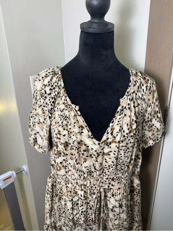 Universal Thread Fit & Flare A-Line Animal Print Short Sleeve Maxi Dress Neutral - Image 2