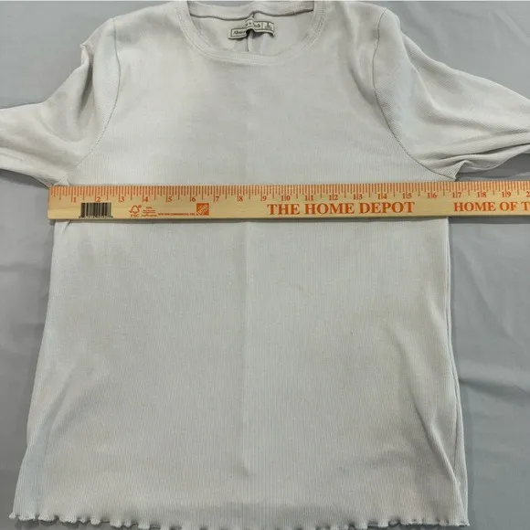 Abercrombie & Fitch Womens Long Sleeve Ribbed Lettuce Edge Top Cream‎ Large - Image 7