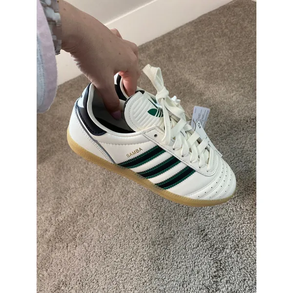 NWT Adidas Samba Sneakers White Black Gum Youth Size 3.5 - Image 3