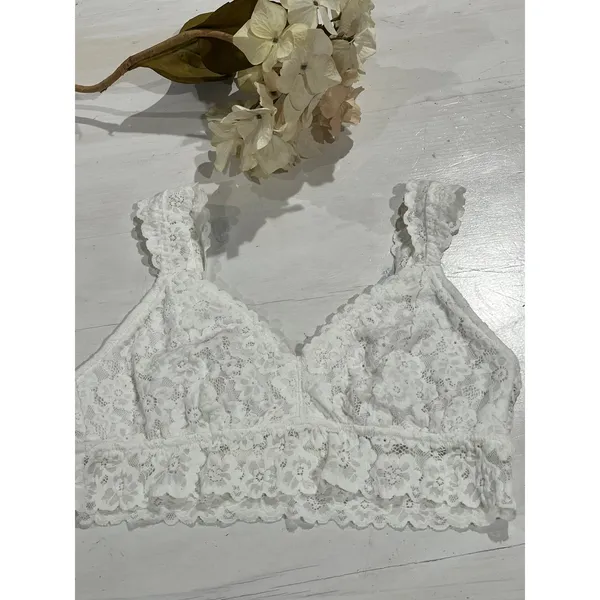 Aerie Lace Bralette White and‎ red lace Lined Wireless Small/Large - Image 12