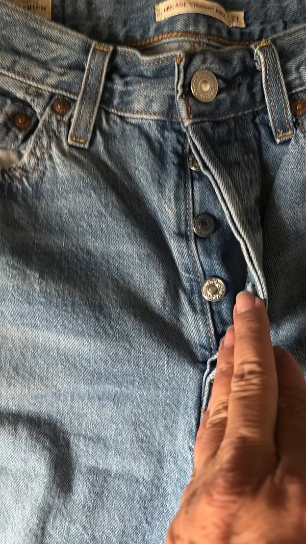 Levi’s Jean - Image 5