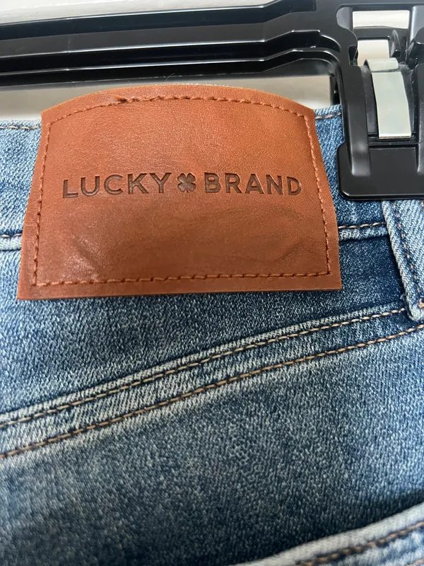 Lucky Brand Jeans - Image 3