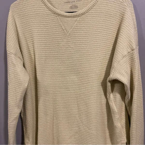 American Eagle Sweater - Image 3