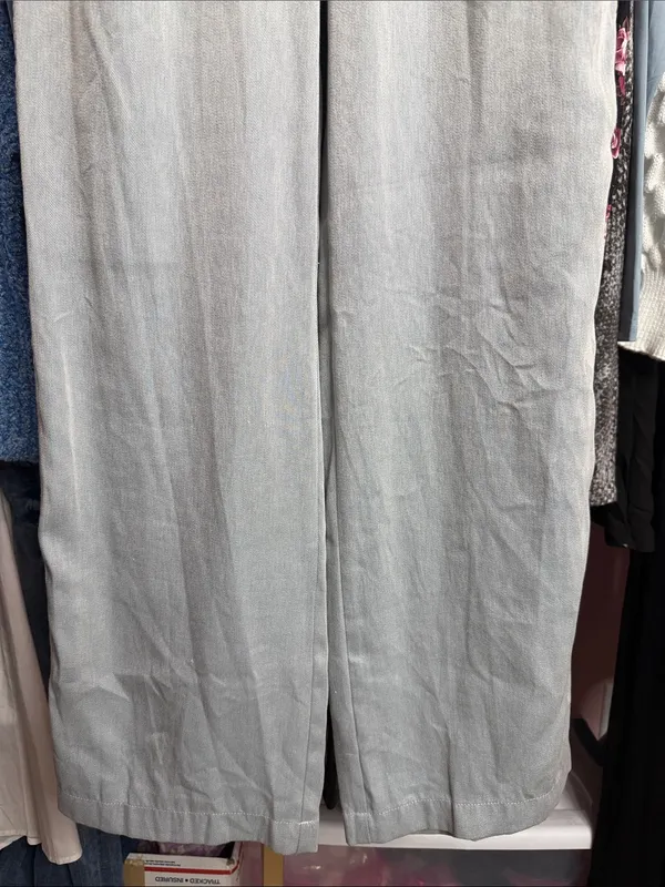 Zara Light Gray High Rise Wide Leg Jeans Full Length Denim Pants. Size S - Image 4