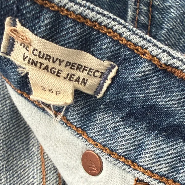 Madewell the perfect vintage vintage curvy jeans size-26P - Image 4