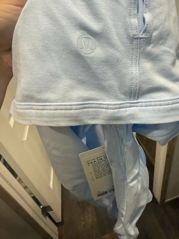Lululemon It’s A Tie Tank Top Light Blue - Image 5