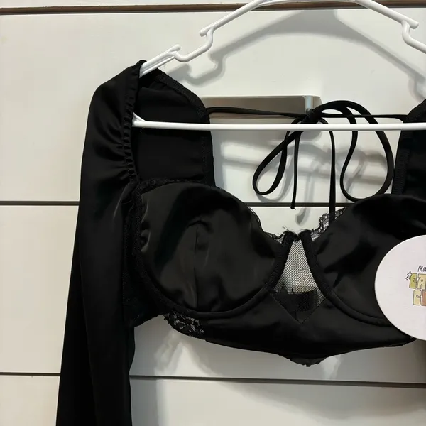 Princess Polly Passionate Micro Crop Top Black NWT - Image 5