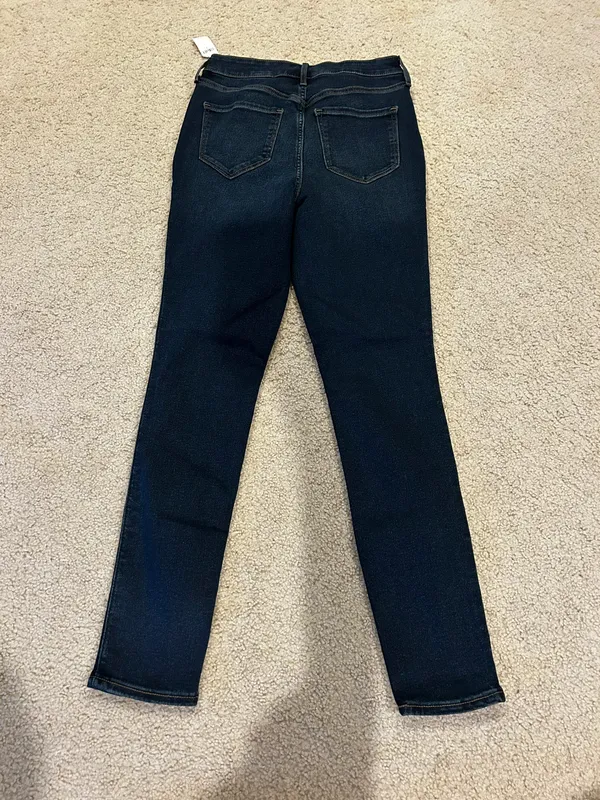 Old Navy Skinny Jeans - Image 2