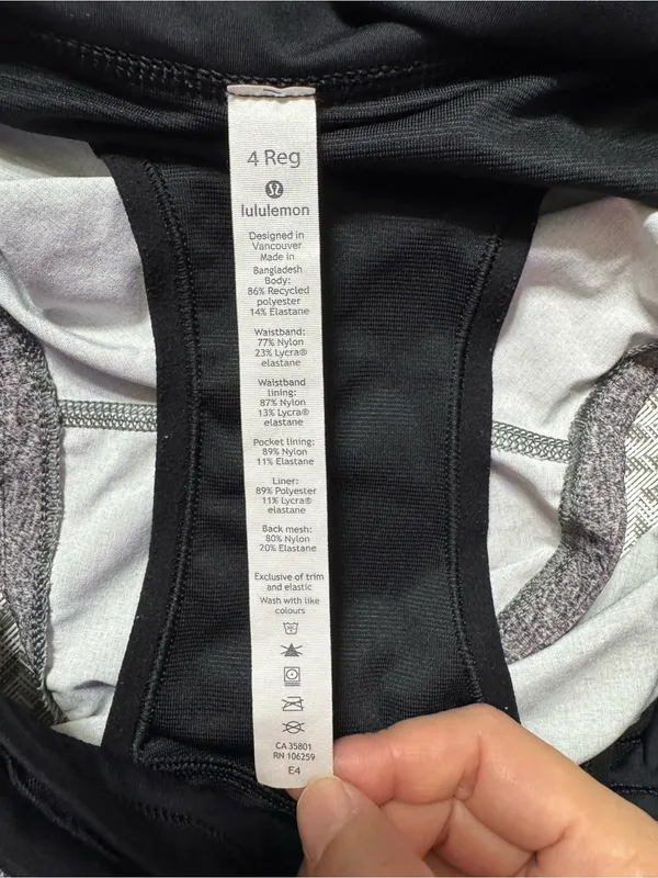 Lululemon Athletica Low-Rise Heather Gray Shorts Size 4 - Image 3