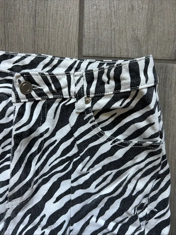 Et Clet Zebra-Pattern Women's jeans - Black & White - Image 3