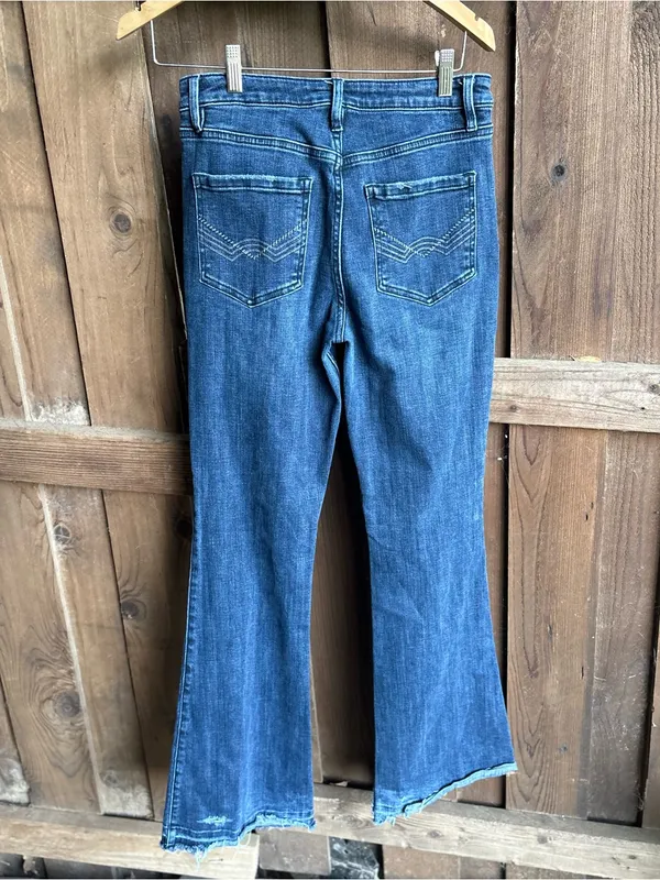 Idyllwind Dark Wash Western Bootcut Jeans - Image 5