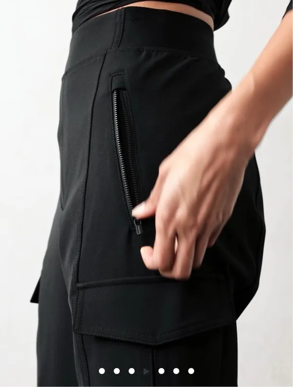 Athleta Brooklyn Cargo Joggers - Image 4