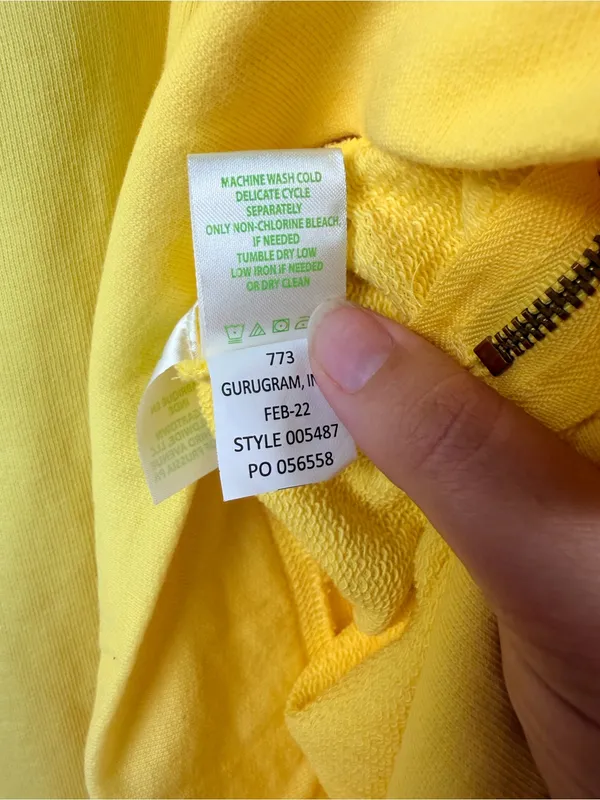 Lilly Pulitzer Beach Comber Pullover in Calla Yellow size xl - Image 8