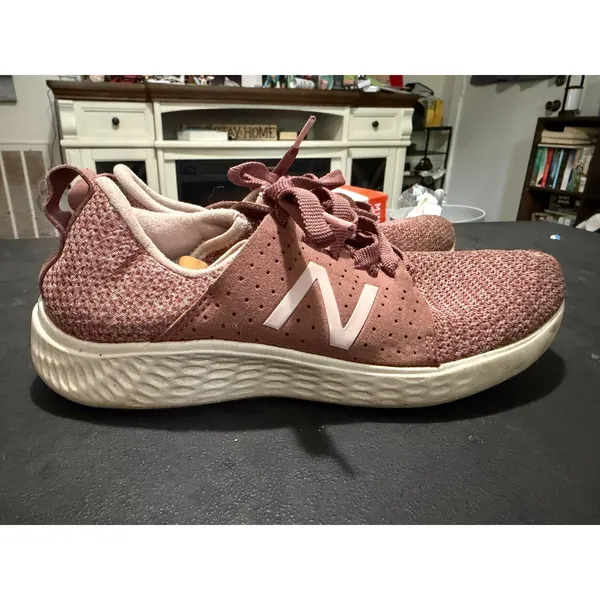 New Balance‎ WSPT LY1 Fresh Foam Plum Running Sneakers in 8 - Image 2
