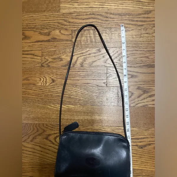 Diane Von Furstenberg Vintage Navy leather Purse - Image 14