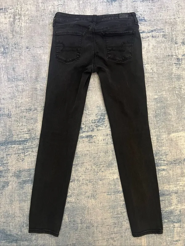 American Eagle Outfitters Black Super Stretch Skinny Jeans Size 4 SHORT - Image 2