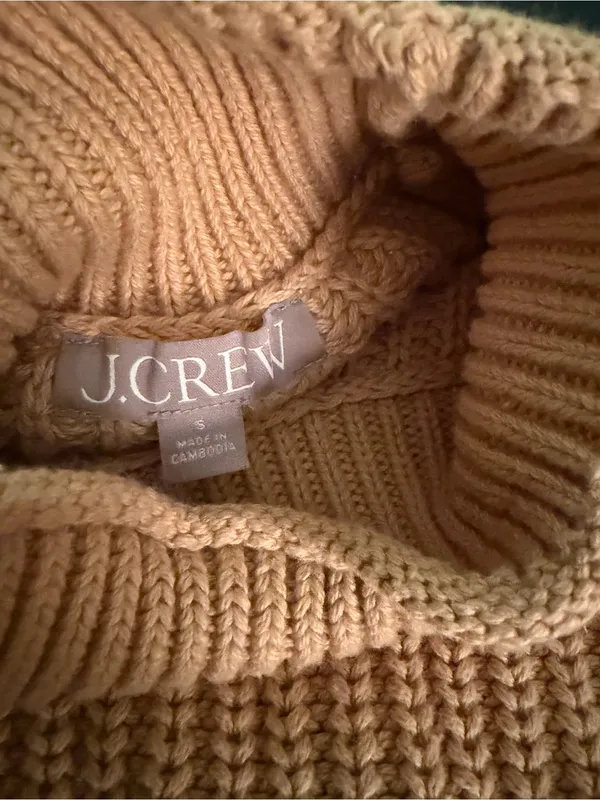 J. Crew Beige Ribbed Mock/Roll-Neck Women's Sweater Size Small - Image 3