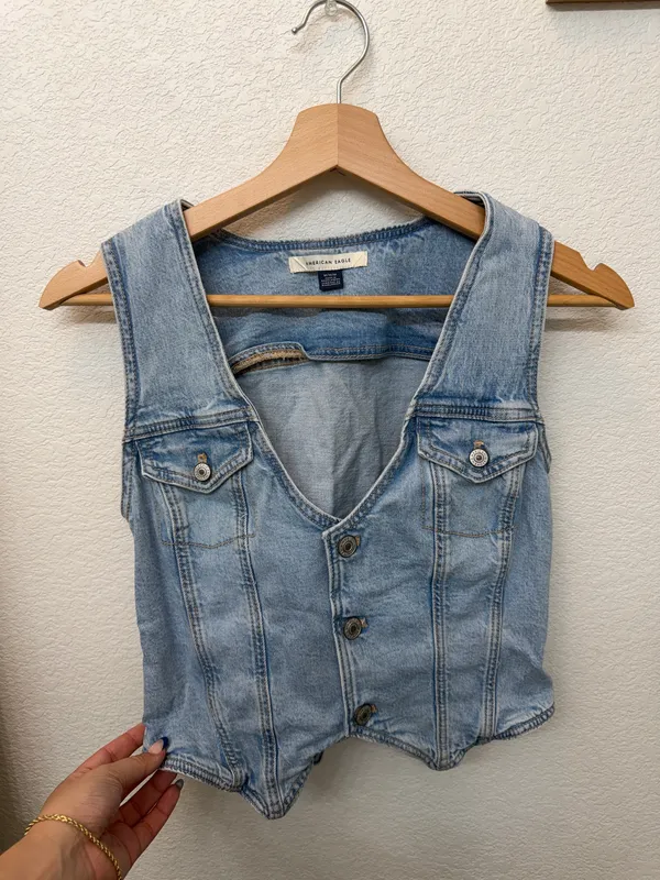 American Eagle Denim Vest - Image 2