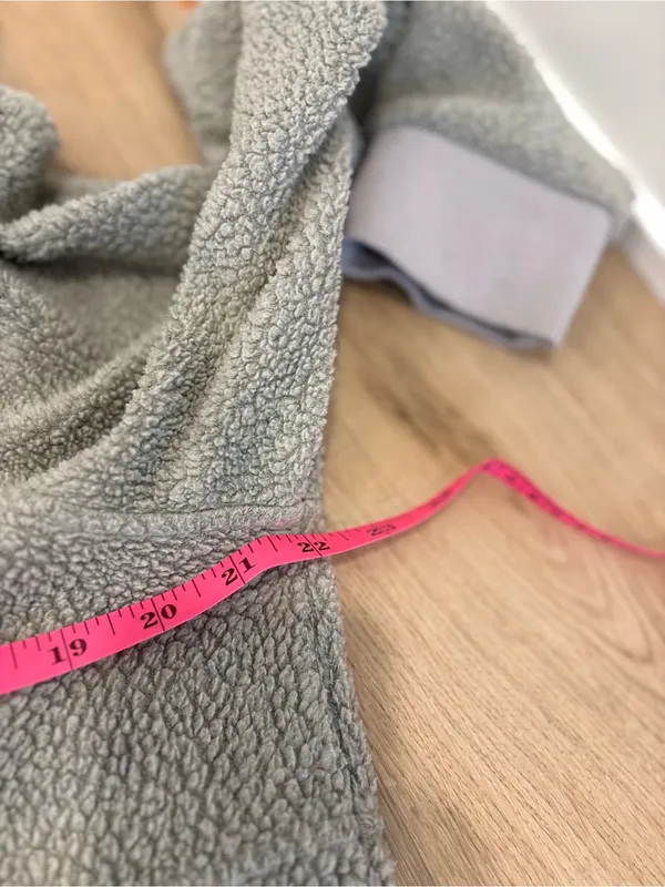 Patagonia hooded Zip Up Sherpa Jacket - Image 8