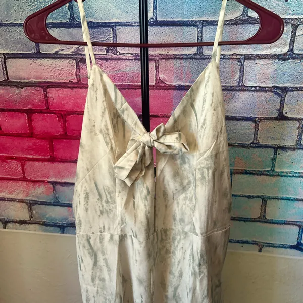 Cream and Sage jumper. With tie in front and pockets - Image 2