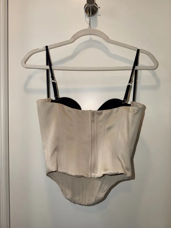 House of CB Corset - Image 2