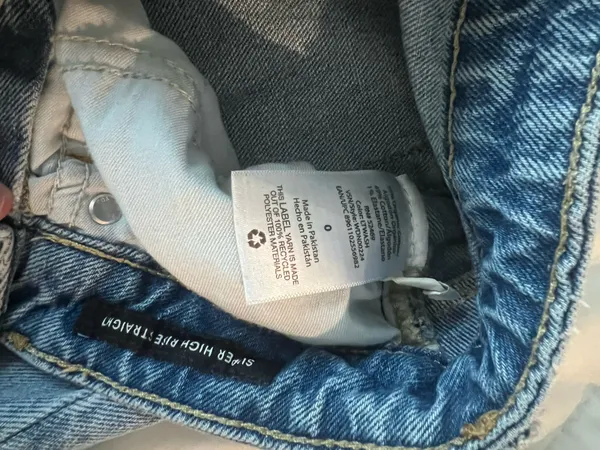 Free Assembly Ripped Straight Leg Jeans - Image 6