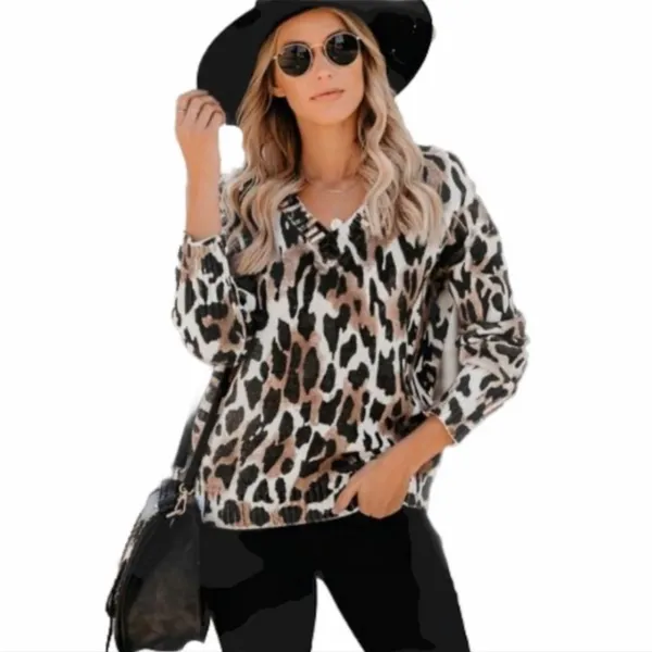 VICI‎ V-neck Animal Print Sweater Small New - Image 2